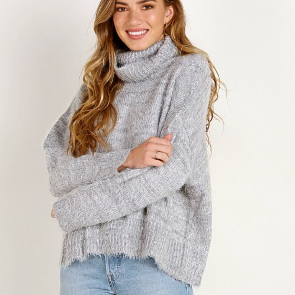 Show Me Your MuMu Large Gray Fuzzy Fatima Turtleneck Sweater Wool  Eyelash Knit